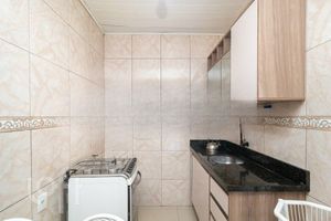 Image 11 - 294628