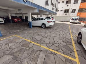 Image 35 - 294640