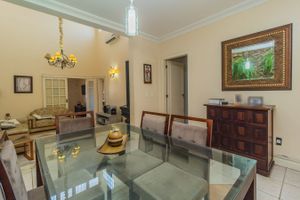 Image 10 - 294678