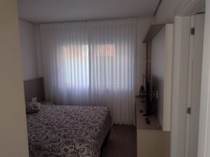 Image 13 - 294682
