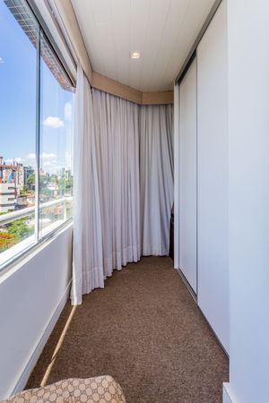 Image 10 - 294763