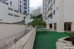 Image 22 - 294854