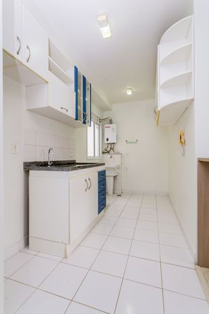 Image 22 - 295070