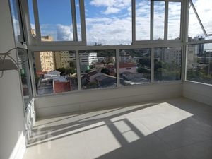 Image 25 - 295236