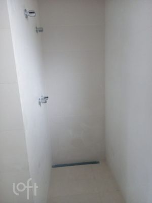 Image 4 - 295298