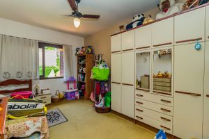 Image 27 - 295386