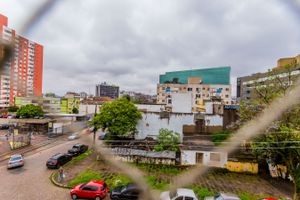 Image 12 - 295445