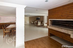 Image 34 - 295460