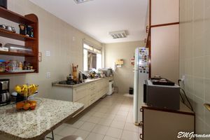 Image 26 - 295460