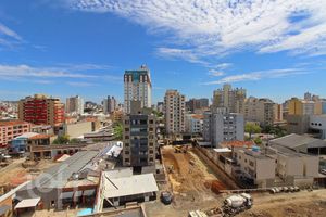 Image 7 - 295527