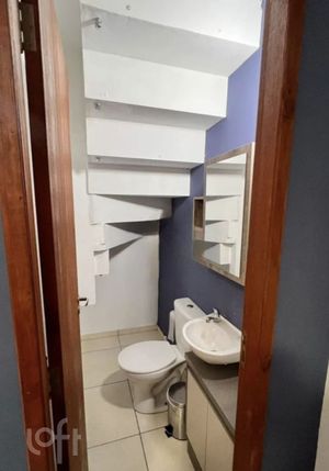 Image 19 - 295578