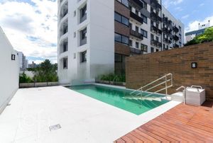 Image 17 - 295584