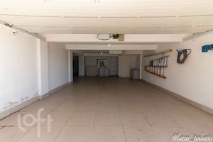 Image 4 - 295621