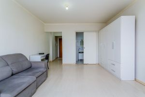 Image 4 - 295625