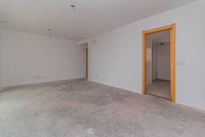 Image 3 - 295632