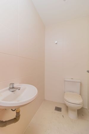 Image 34 - 295632