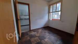 Image 21 - 295677