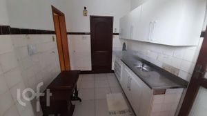 Image 31 - 295677