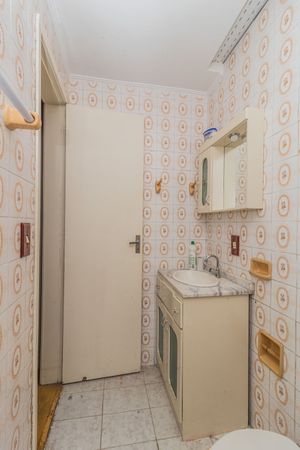 Image 4 - 295687