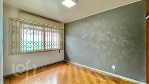 Image 30 - 295703