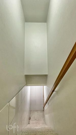 Image 35 - 295703