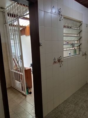 Image 9 - 295731