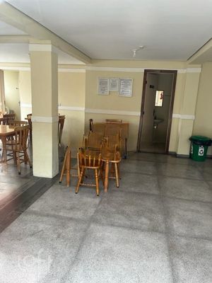 Image 16 - 295740