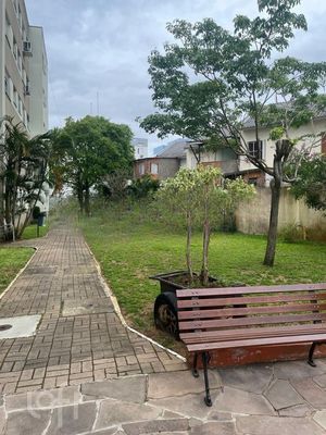 Image 1 - 295740