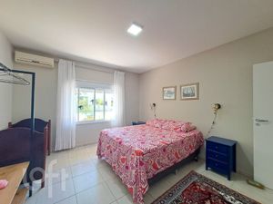 Image 4 - 295756