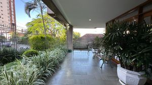 Image 28 - 295857