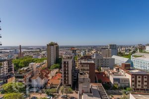Image 23 - 295888