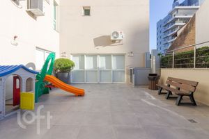 Image 35 - 295917
