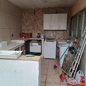 Image 9 - 295922