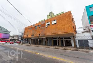 Image 32 - 295944