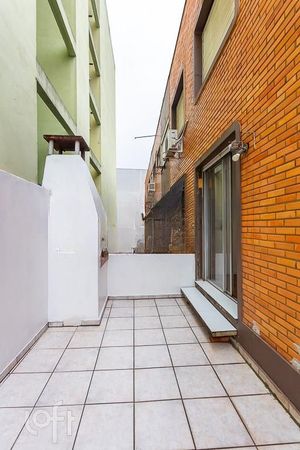Image 22 - 295944