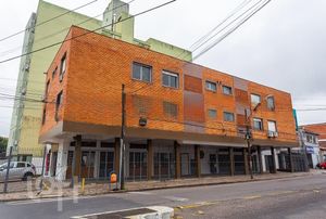 Image 33 - 295944