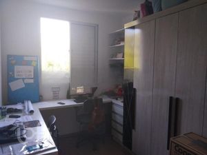 Image 7 - 295949