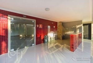 Image 10 - 295949