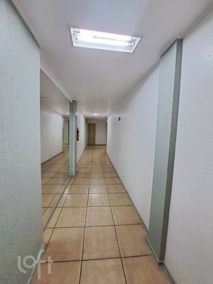 Image 13 - 296003