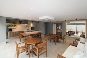 Image 22 - 296025
