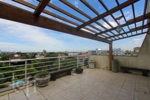 Image 65 - 296058