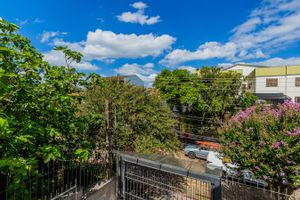 Image 35 - 296064