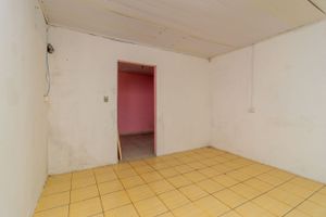 Image 17 - 296185