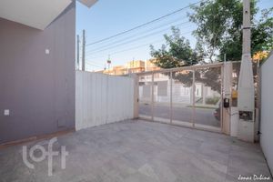Image 29 - 296261