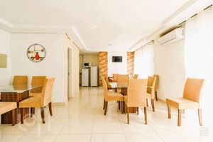 Image 24 - 296293