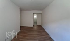 Image 11 - 296302