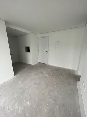 Image 22 - 296352
