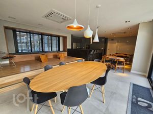 Image 15 - 296360