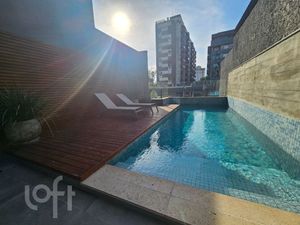 Image 17 - 296360