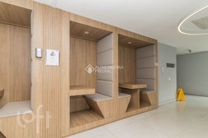 Image 14 - 296485